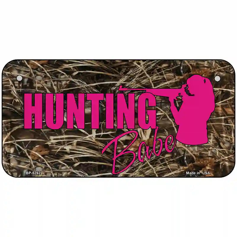 Hunting Babe Metal Novelty License Plate 6" x 3" (BP)