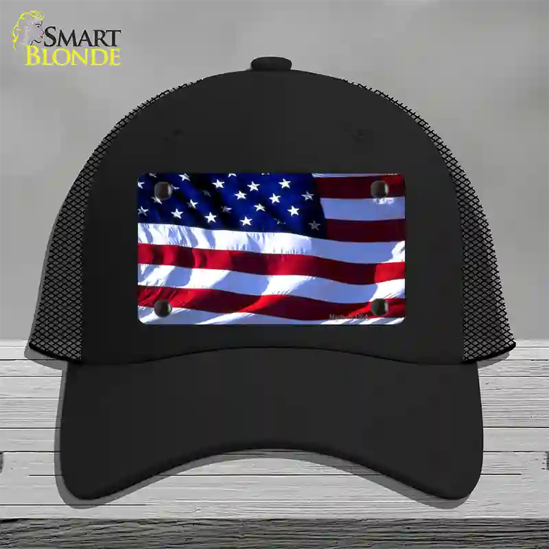 American Flag Wavy Novelty License Plate Hat Mesh / Black