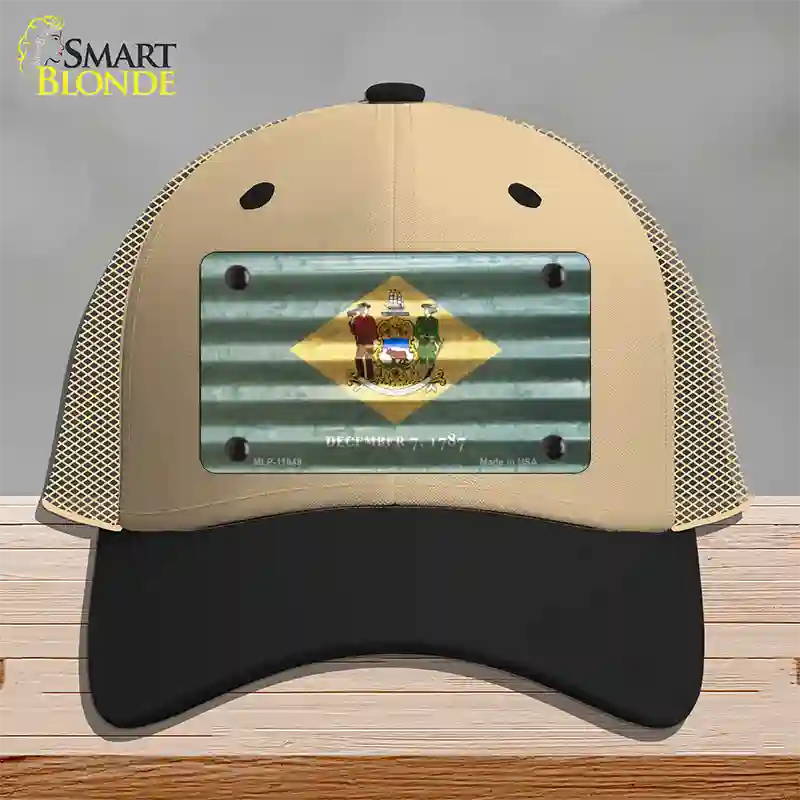 Delaware Corrugated Flag Novelty License Plate Hat Mesh / Khaki|Black