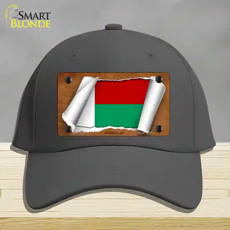 Madagascar Flag Scroll Novelty License Plate Hat Cotton / Charcoal