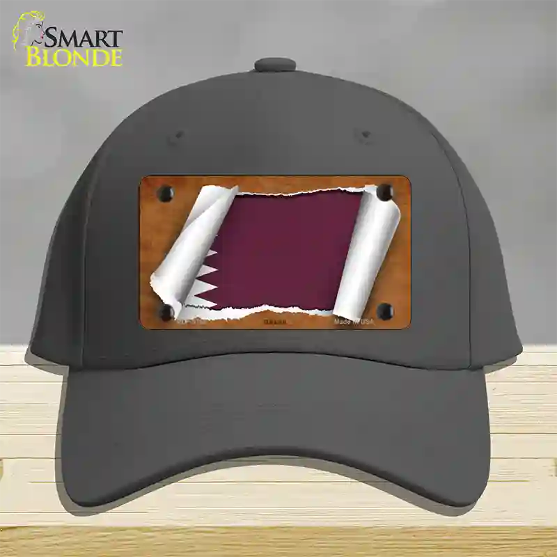 Qatar Flag Scroll Novelty License Plate Hat Cotton / Charcoal