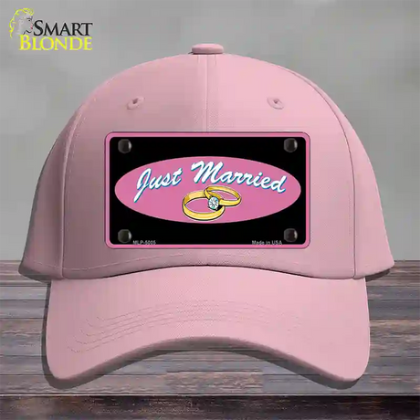 Just Married Novelty License Plate Hat Cotton / Pink