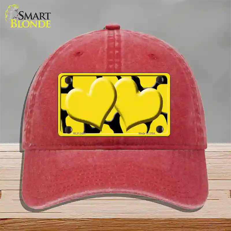 Yellow Black Giraffe Yellow Centered Hearts Novelty License Plate Hat Unconstructed Cotton / Red