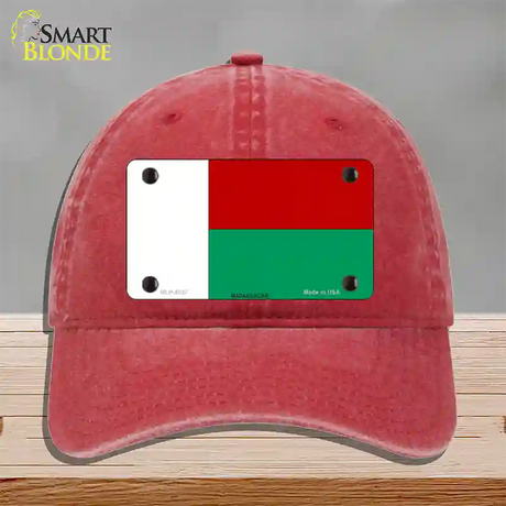 Madagascar Flag Novelty License Plate Hat Unconstructed Cotton / Red