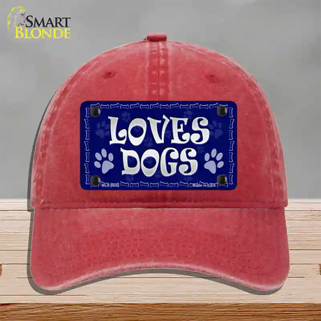 Loves Dogs Novelty License Plate Hat Unconstructed Cotton / Red