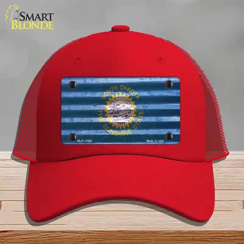 South Dakota Corrugated Flag Novelty License Plate Hat Mesh / Red