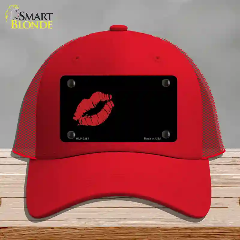 Red Lips Offset Novelty License Plate Hat Mesh / Red