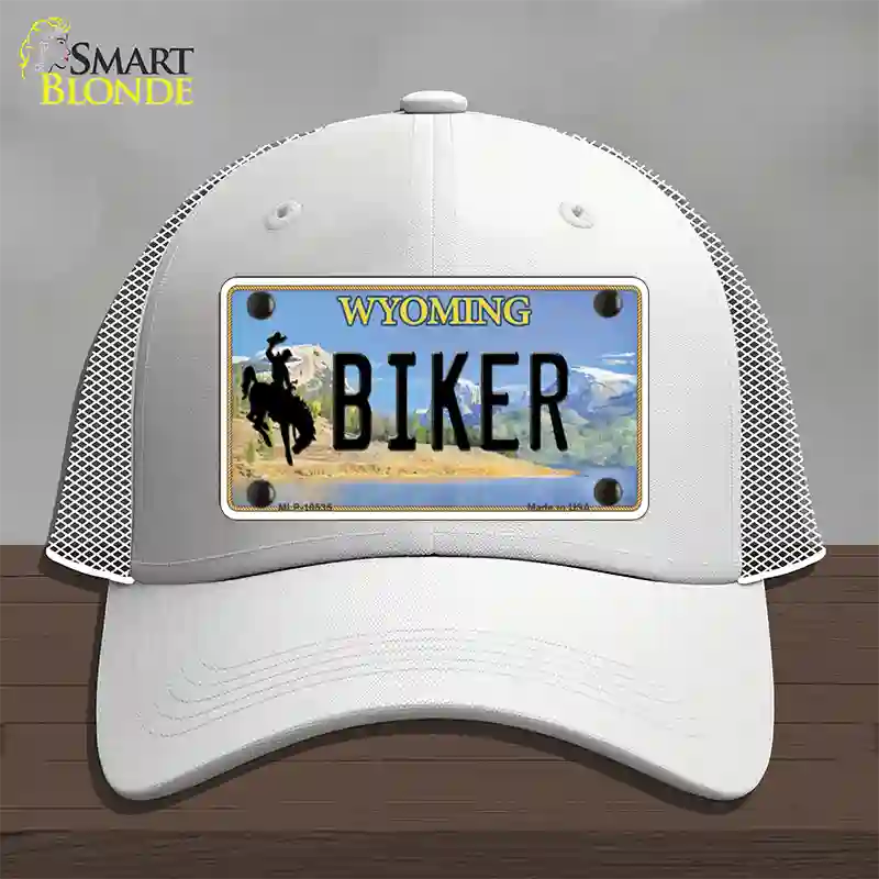 Biker Wyoming Novelty License Plate Hat Mesh / White