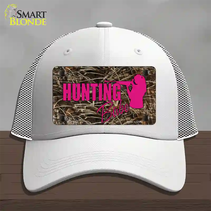 Hunting Babe Novelty License Plate Hat Mesh / White