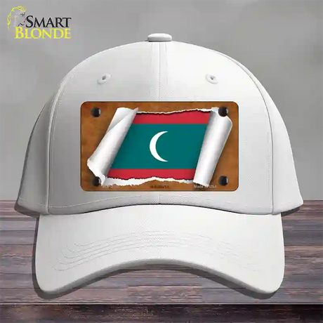 Maldives Flag Scroll Novelty License Plate Hat Cotton / White