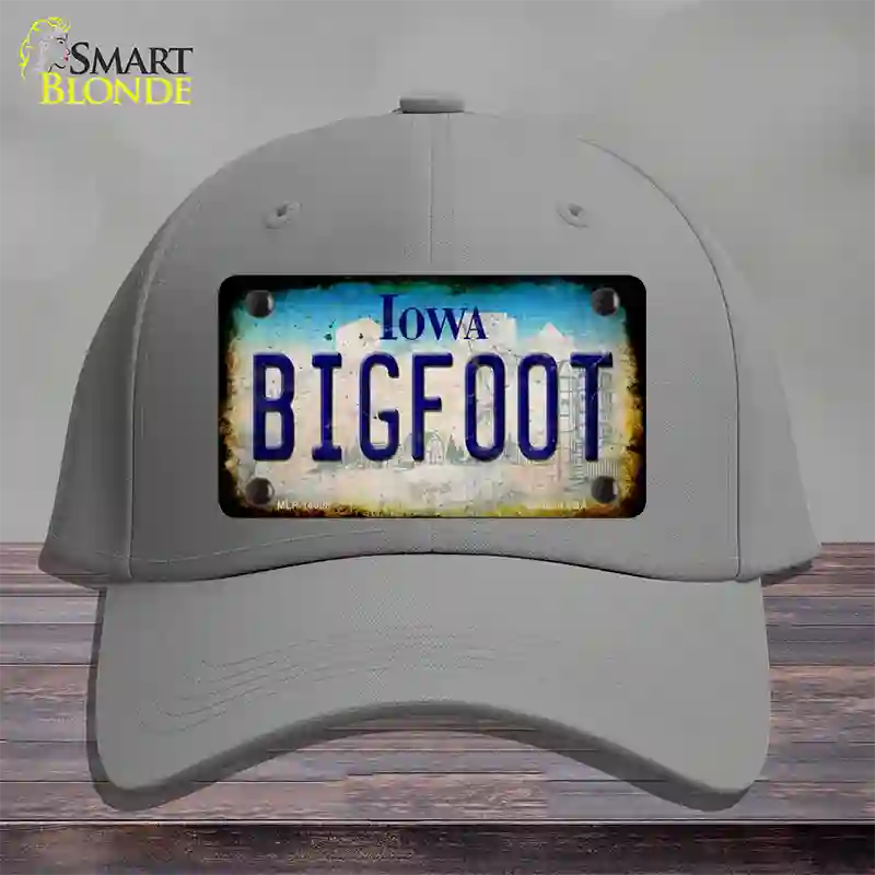 Bigfoot Iowa Novelty License Plate Hat Tag Cotton / Gray