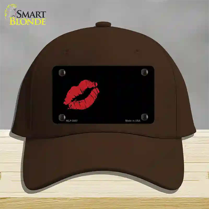 Red Lips Offset Novelty License Plate Hat Cotton / Dark Brown