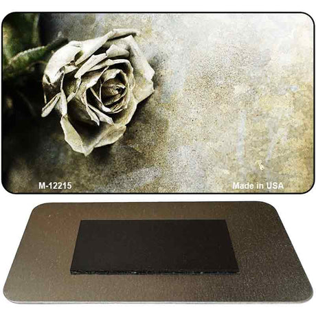 Black and White Rose Novelty Metal Magnet M-12215