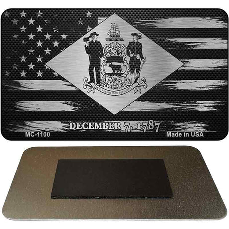 Delaware Carbon Fiber Brushed Aluminum Novelty Metal Magnet MC-1100