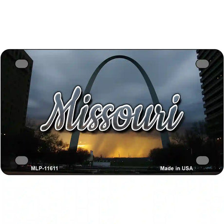 Missouri Gateway Arch Novelty Metal State License Plate 4" x 2.2" (MLP)