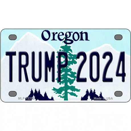 Trump 2024 Oregon Novelty Metal License Plate 4" x 2.2" (MLP)