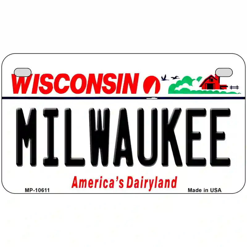 Milwaukee Wisconsin Metal Novelty License Plate 7" x 4" (MP)