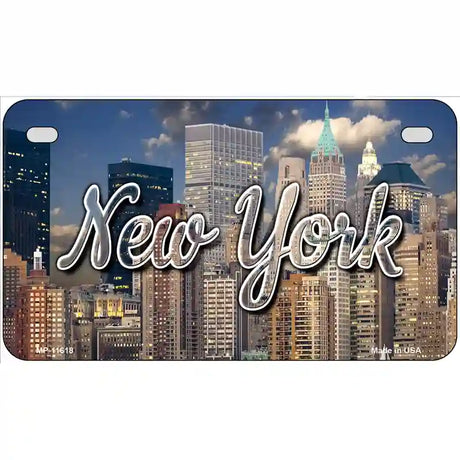 New York City Skyline Novelty Metal State License Plate 7" x 4" (MP)