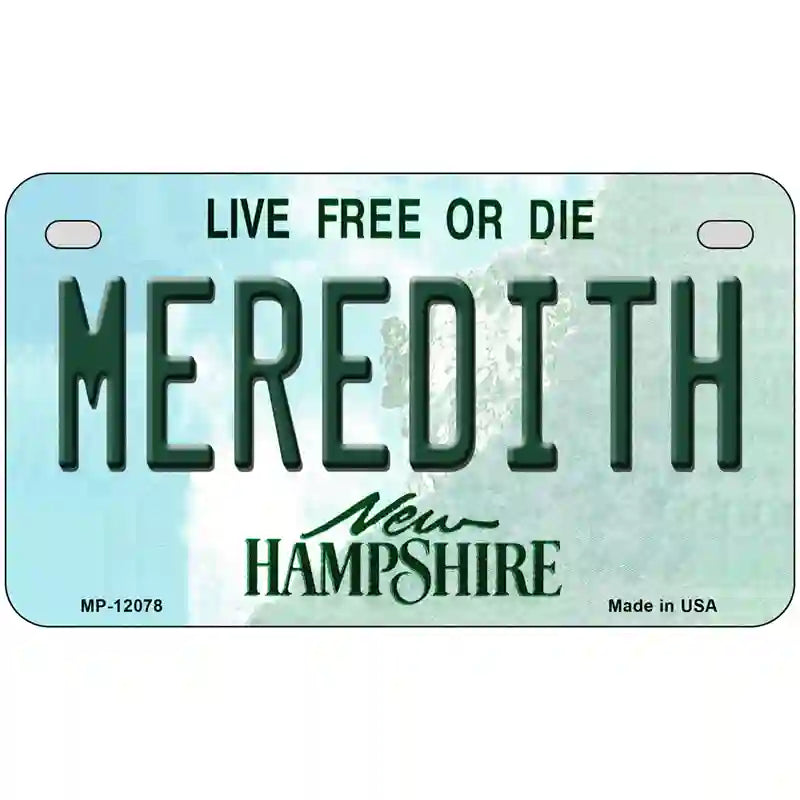 Meredith New Hampshire State Novelty Metal License Plate 7" x 4" (MP)