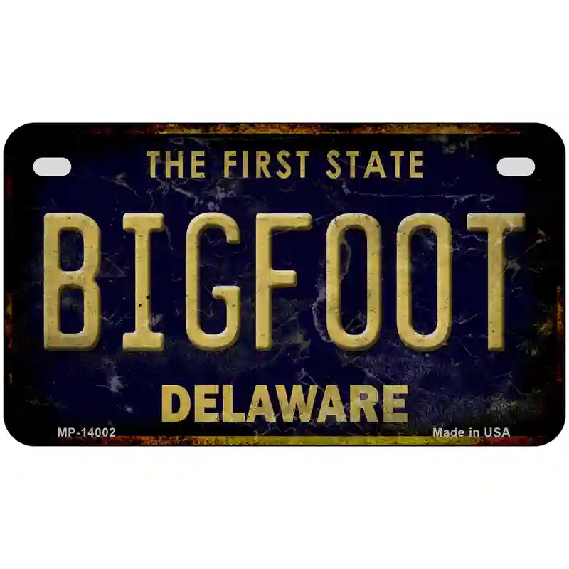 Bigfoot Delaware Novelty Metal License Plate Tag 7" x 4" (MP)