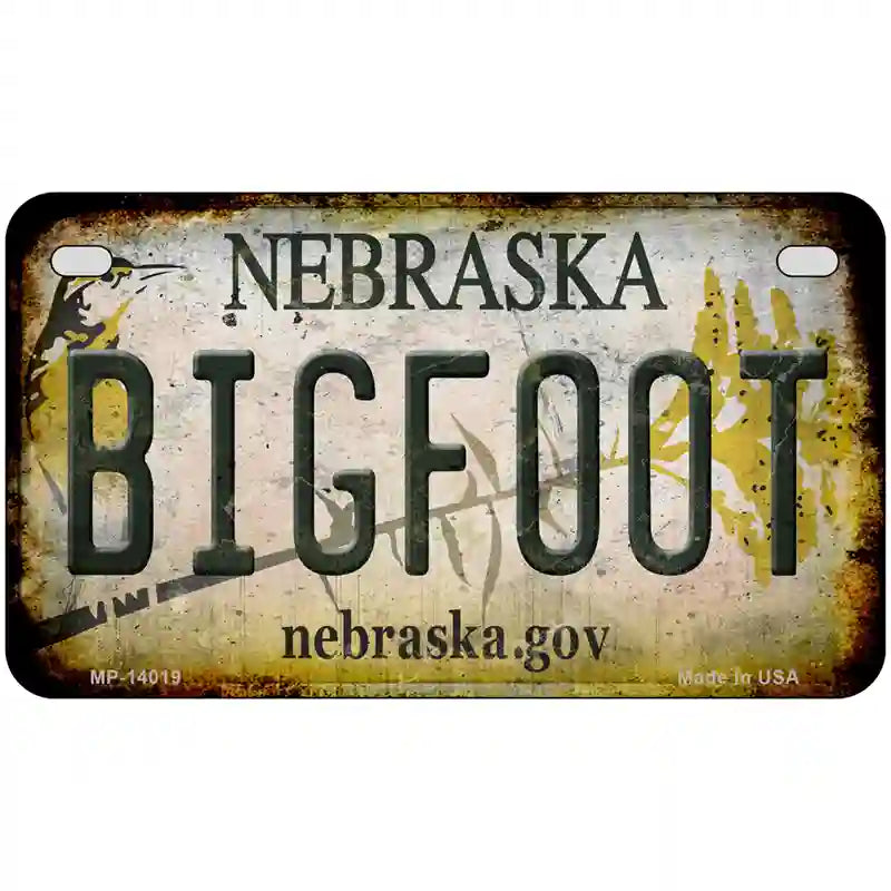 Bigfoot Nebraska Novelty Metal License Plate Tag 7" x 4" (MP)