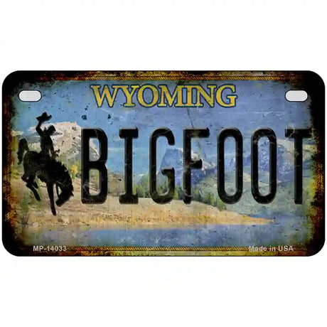 Bigfoot Wyoming Novelty Metal License Plate Tag 7" x 4" (MP)