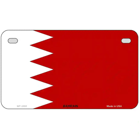 Bahrain Flag Metal Novelty License Plate 7" x 4" (MP)