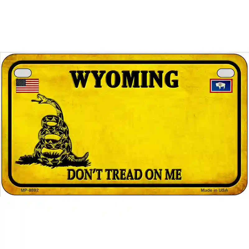 Wyoming Dont Tread On Me Metal Novelty License Plate 7" x 4" (MP)