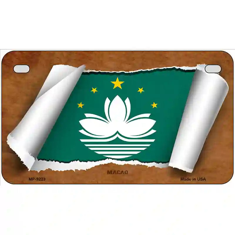 Macan Flag Scroll Metal Novelty License Plate 7" x 4" (MP)