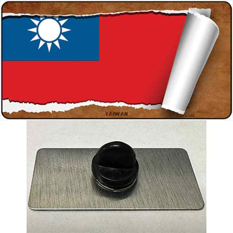 Taiwan Flag Scroll Novelty Metal Hat Pin