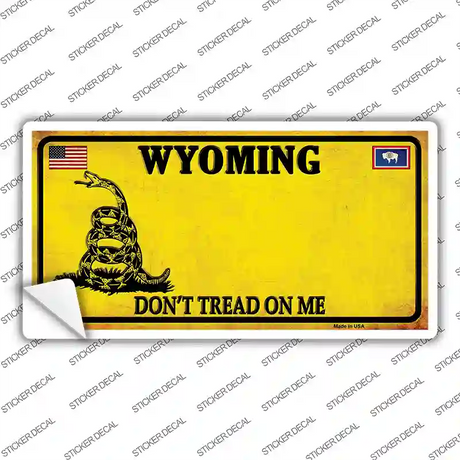 Wyoming Dont Tread On Me Novelty Sticker Decal Small